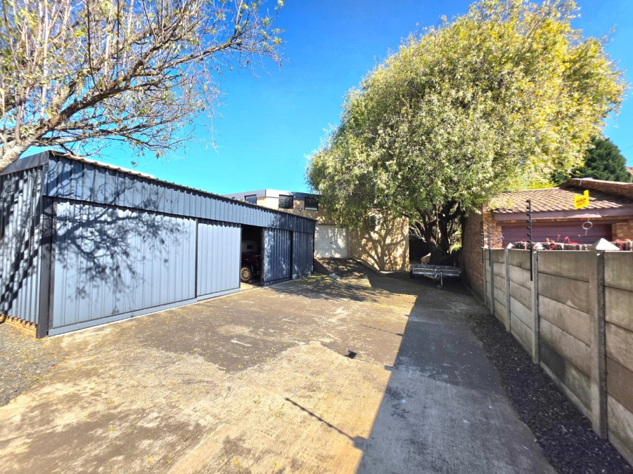 4 Bedroom Property for Sale in Panorama Free State